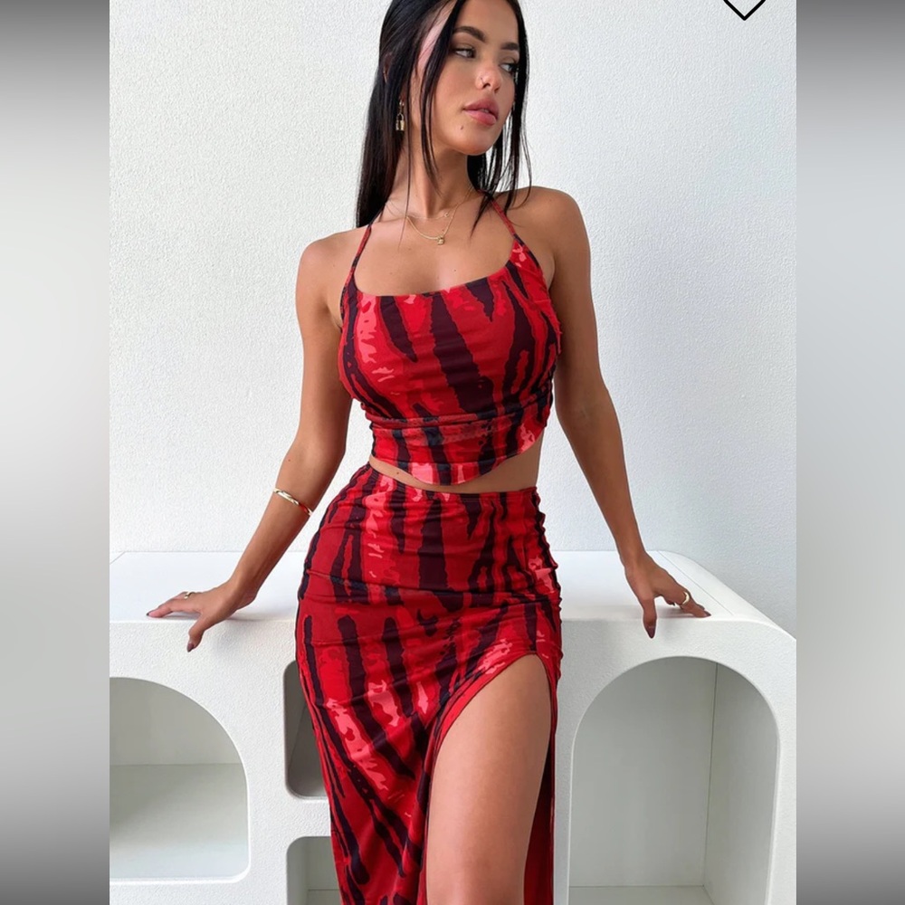 Nassia Crop Top and Midi Skirt Set - Red Fire Print - Picture 2 of 8